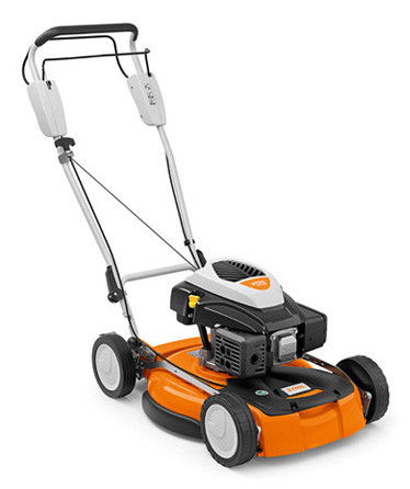 STIHL RM 4 RT benzinmotoros fűnyíró fix sebességű kerékhajtással termék fő termékképe